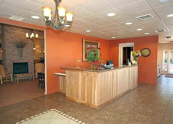Trails End Motel 3*